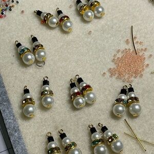 Elegant Pearl and Gold Beaded Earrings